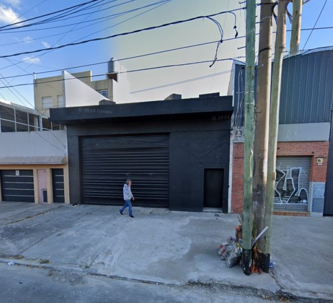 Frente Galpon Diaz Velez