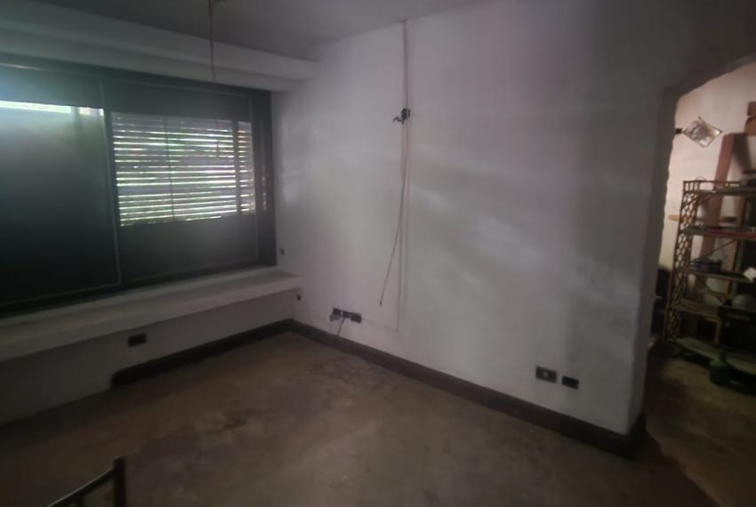 WhatsApp Image 2025-11-19 at 13.03.58 (1)