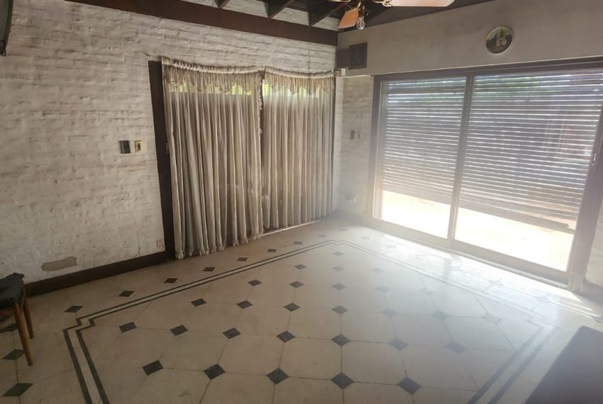 WhatsApp Image 2025-11-19 at 13.04.03