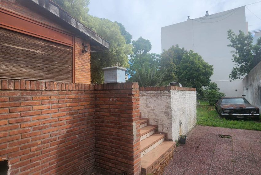 WhatsApp Image 2025-11-19 at 13.04.04