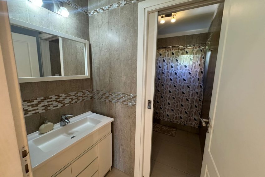 WhatsApp Image 2025-12-02 at 11.18.29 (1)