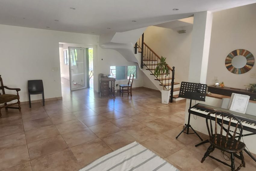 WhatsApp Image 2026-03-10 at 09.49.01 (1)