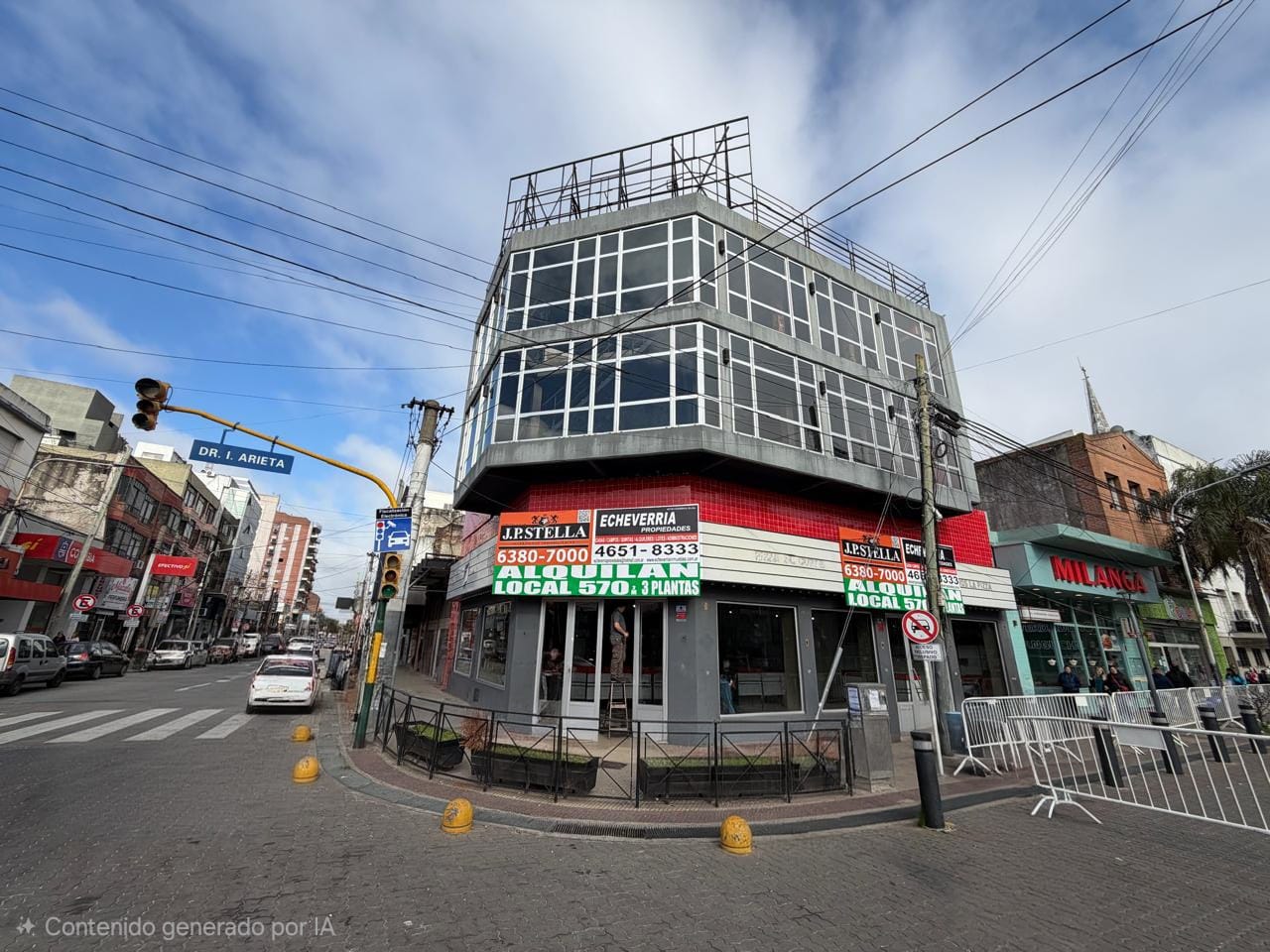 Edificio Comercial – 570 m² Edif. Local y 2 Salones – Ascensor – Peatonal Arieta – Arieta 3099 esq H. Yrigoyen 2511 – S.Justo (Ctro)